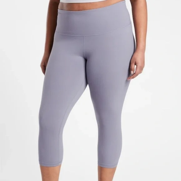 Athleta Leggings 1X Tempest Violet Elation High Rise Capri Plus Size Workout - Picture 1 of 13